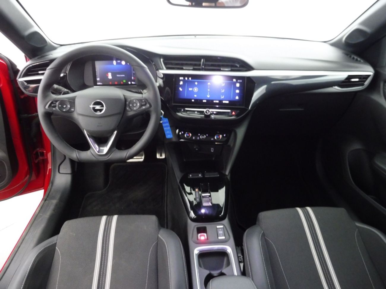 Mandataire Opel Corsa 1.2T 100 ATgs