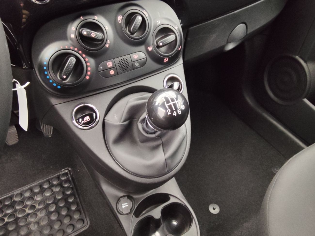 Mandataire FIAT 500C 1.0 70CH BSG SERIE 1