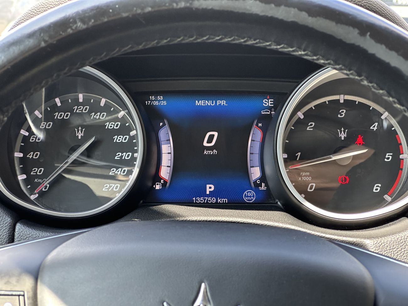 Mandataire MASERATI LEVANTE Diesel 3.0 V6 Turbo 275