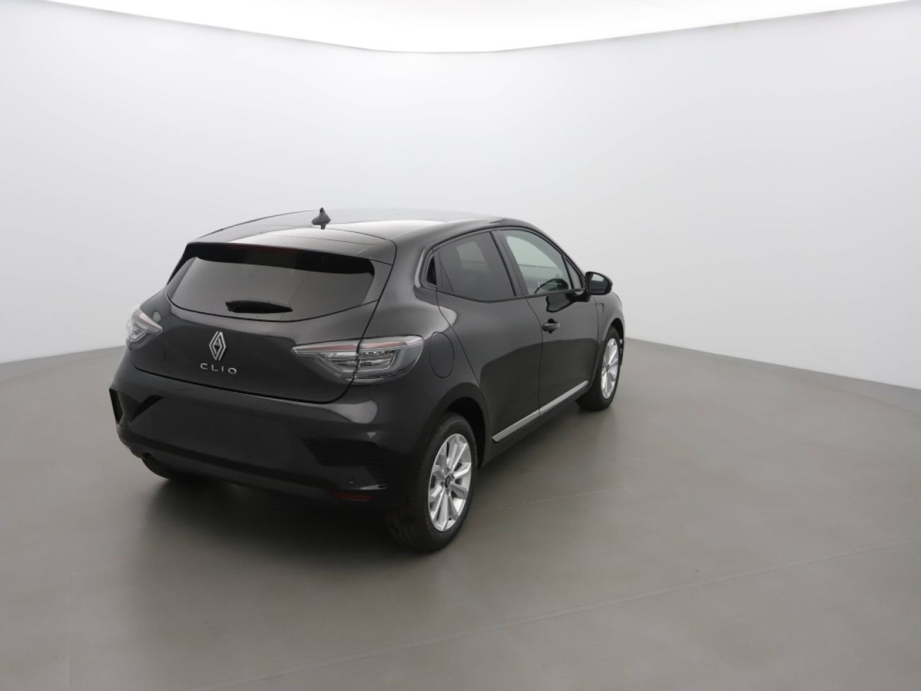 Mandataire RENAULT Clio 1.5 BLUE DCI 100CH EVOLUTION - 24