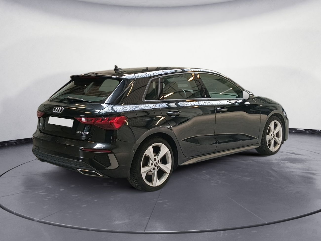 Mandataire AUDI A3 Sportback 35 TFSI 150CH MILD HYBRID S LINE S TRONIC 7