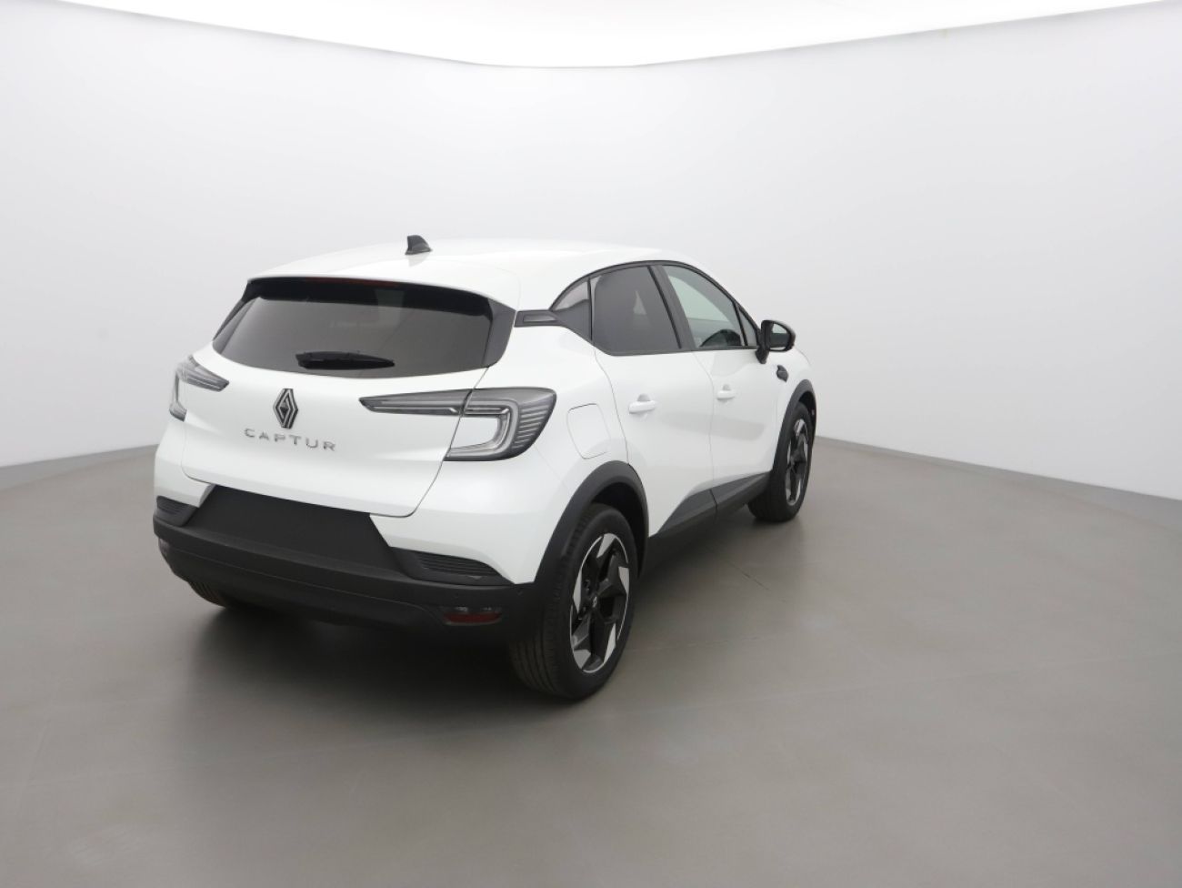 Mandataire RENAULT CAPTUR II 1.3 TCE MILD HYBRID 140CH TECHNO