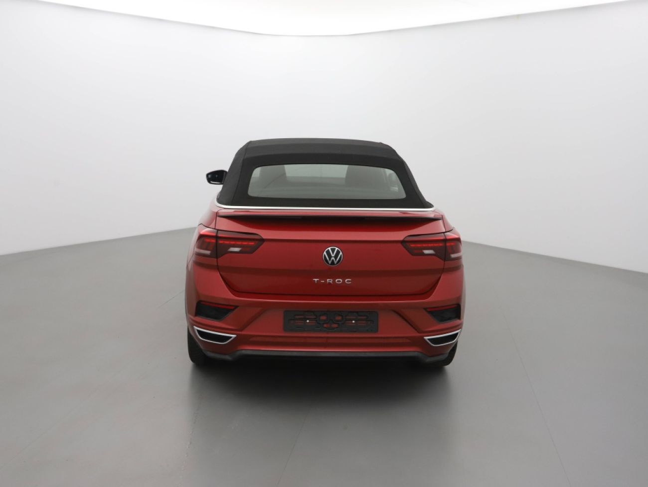 Mandataire VOLKSWAGEN T-Roc Cabriolet 1.5 TSI 150 DSGr-line