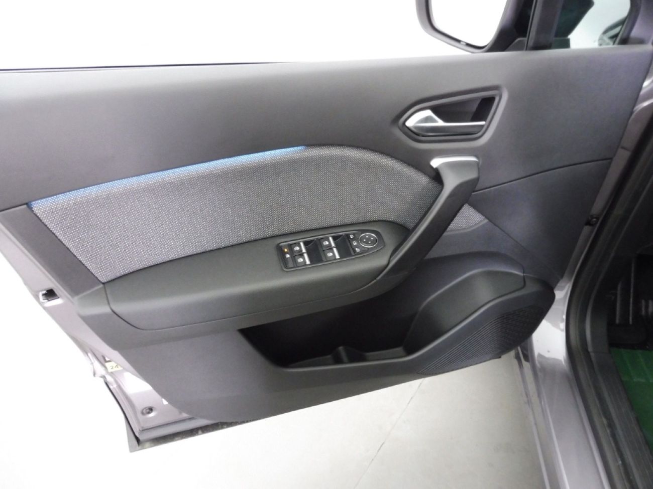 Mandataire RENAULT Captur 1.0 ECO-G 100CH TECHNO - 25