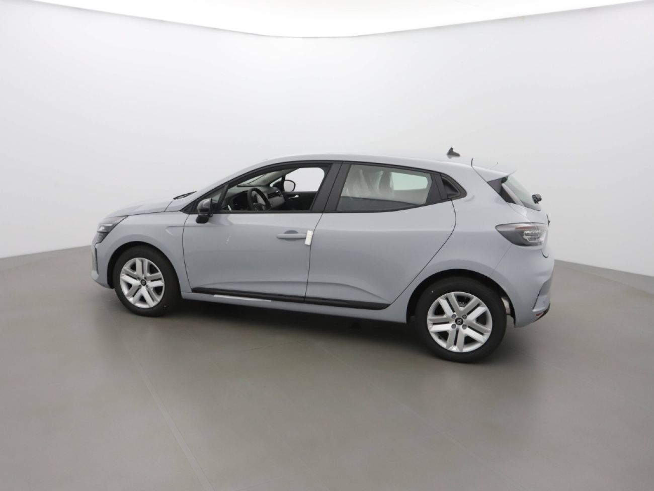 Mandataire RENAULT Clio 1.0 TCE 90CH EVOLUTION - 24