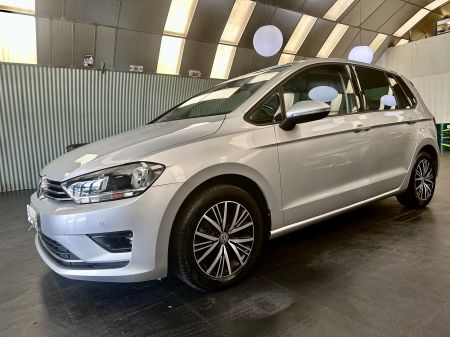 VOLKSWAGEN GOLF SPORTSVAN pas cher